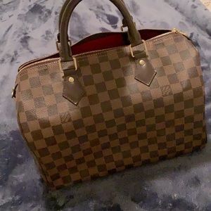 Louis Vuitton Speedy 25 
Damier Ebene